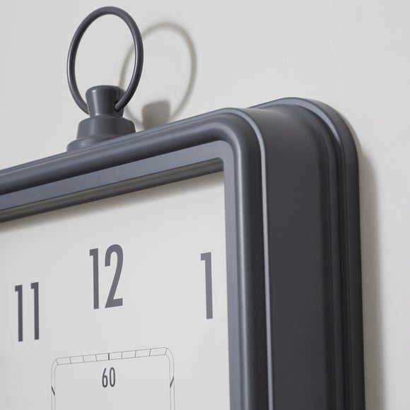 Carousel navigation image position 2 of 3