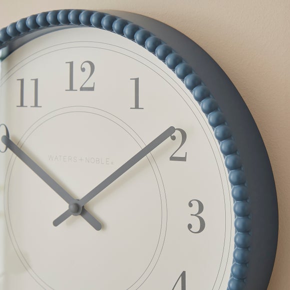 Carousel navigation image position 2 of 3