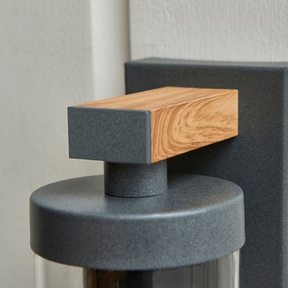 Carousel navigation image position 4 of 6