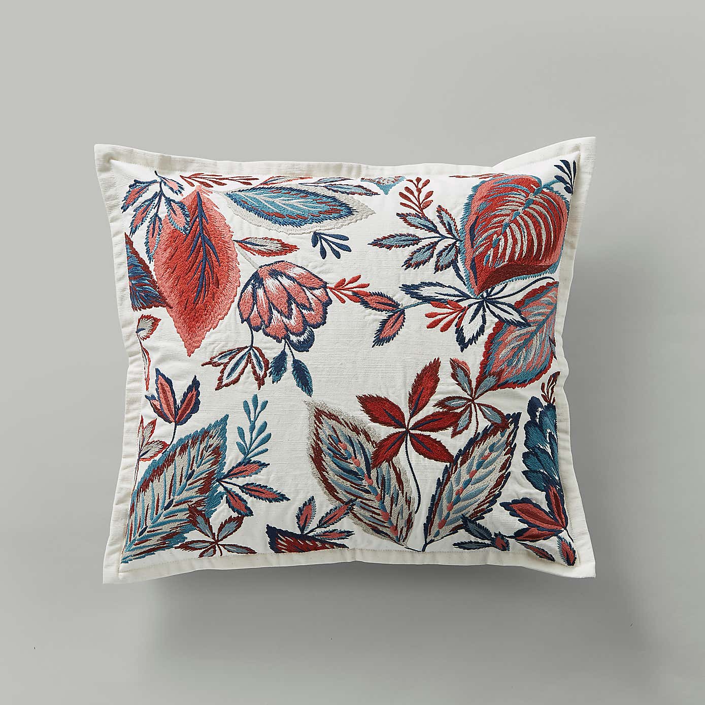 Carousel zoom image position 2 of 4