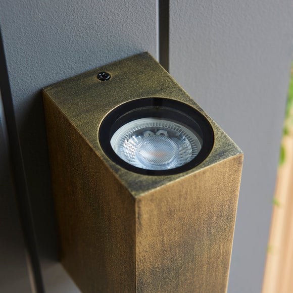 Carousel navigation image position 4 of 6