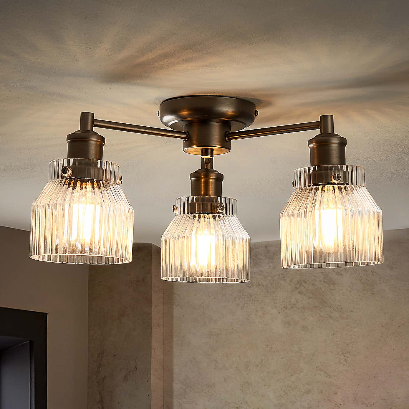 Carousel zoom image position 2 of 6