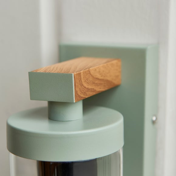 Carousel navigation image position 4 of 6