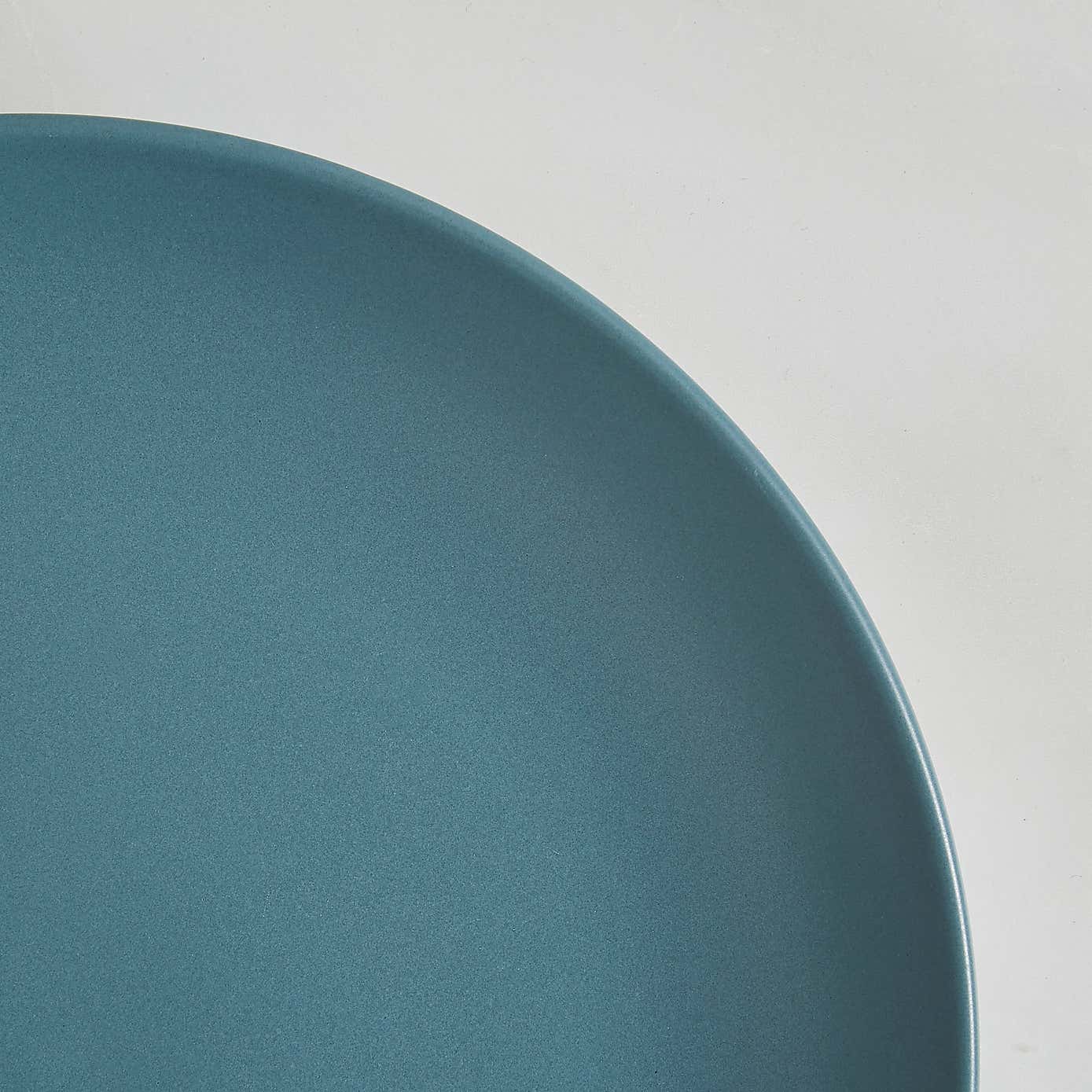 Carousel zoom image position 2 of 3