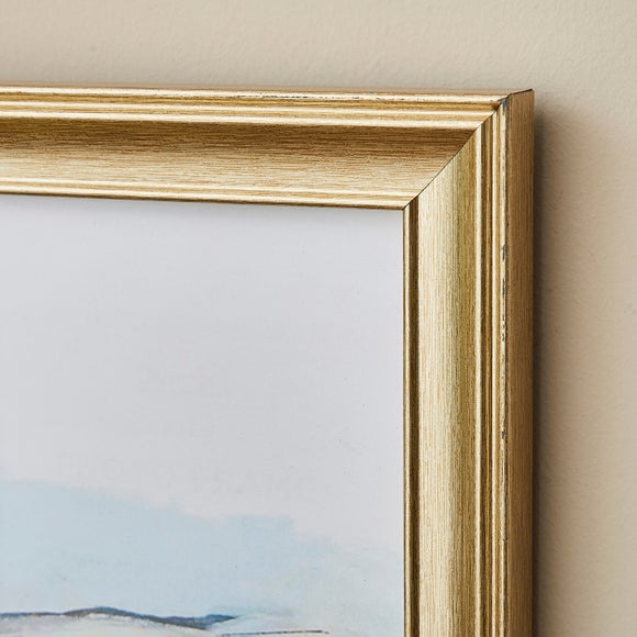 Carousel navigation image position 2 of 3