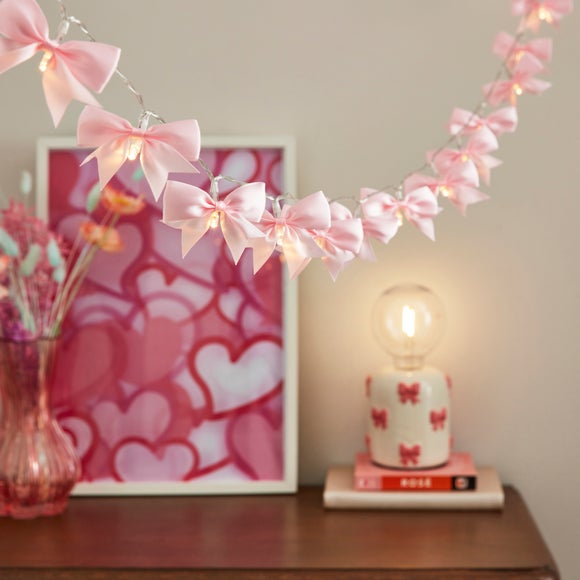 Bow 10 LED String Lights