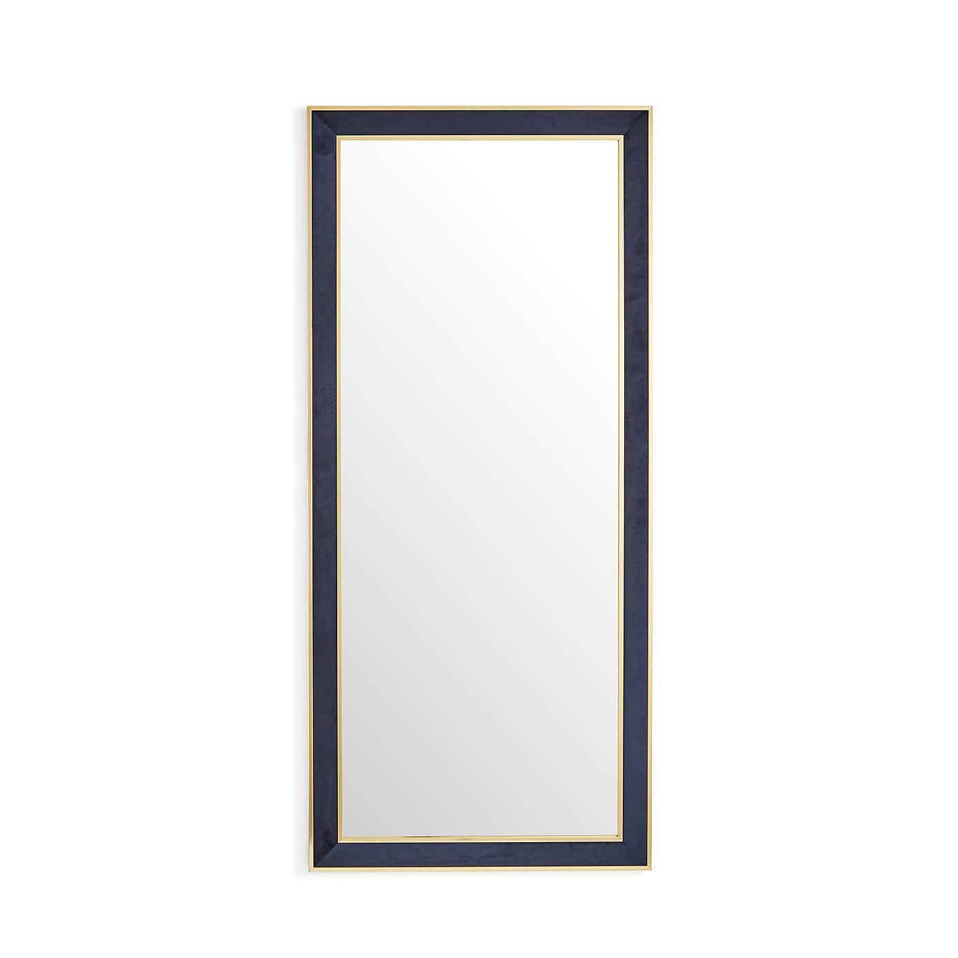 Carousel zoom image position 3 of 3