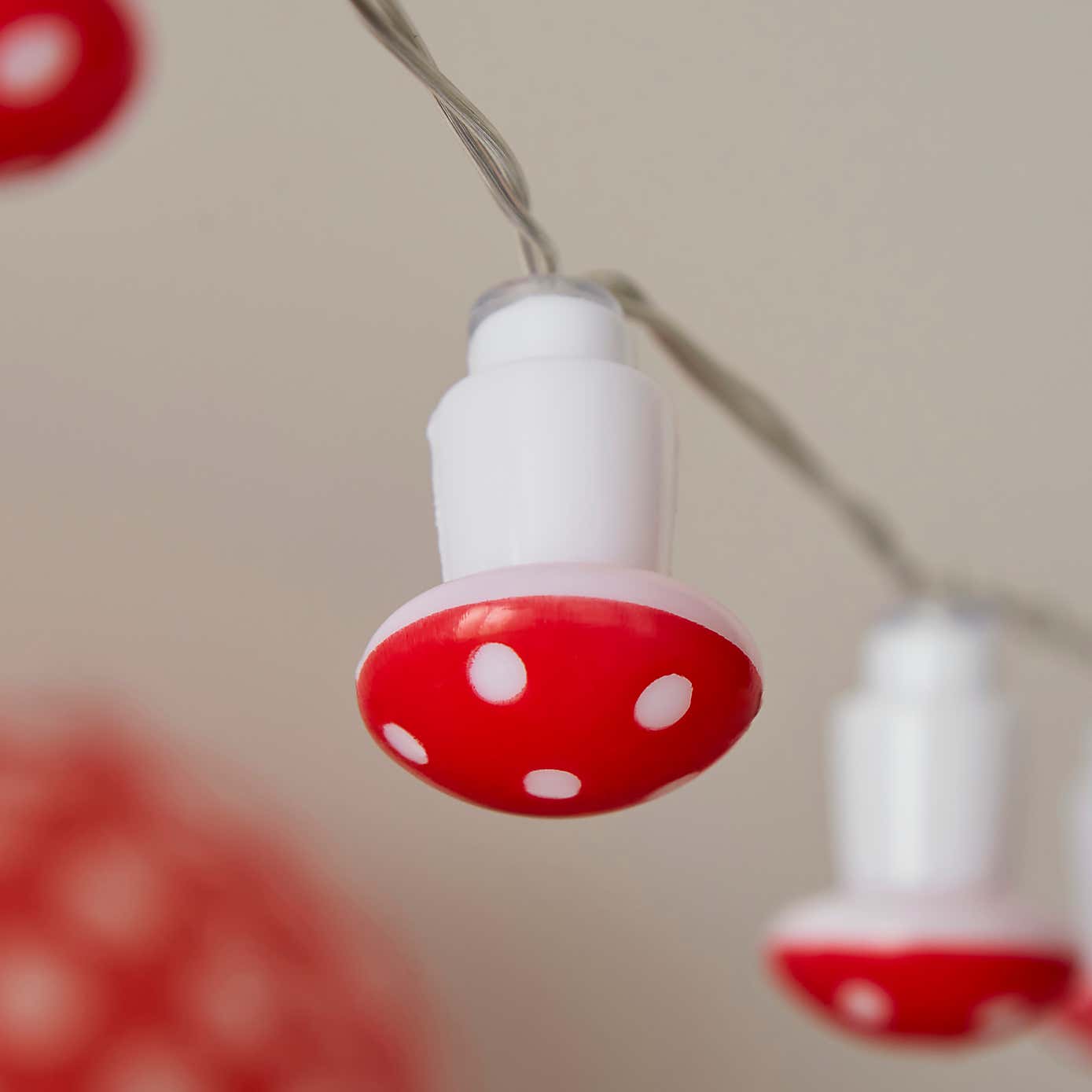 Carousel zoom image position 3 of 5