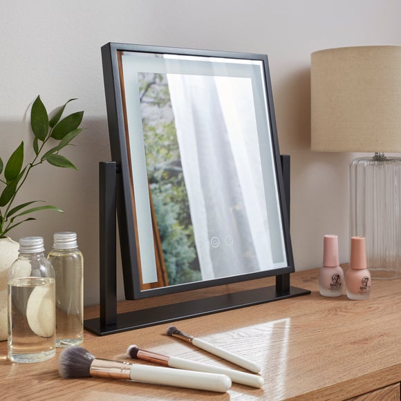 Carousel navigation image position 2 of 4