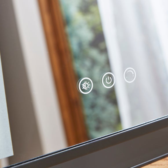 Carousel navigation image position 3 of 4