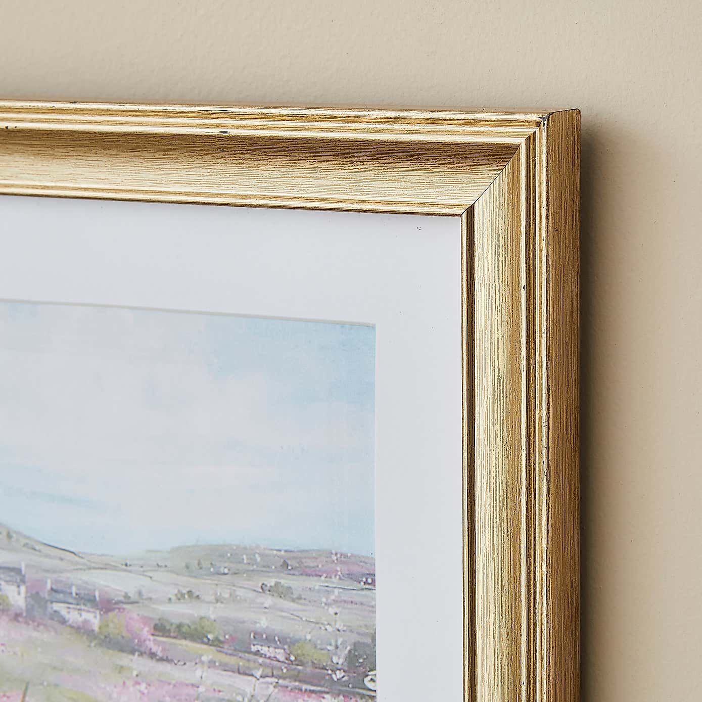 Carousel zoom image position 2 of 3