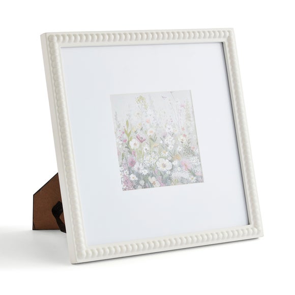 Carousel zoom image position 3 of 3