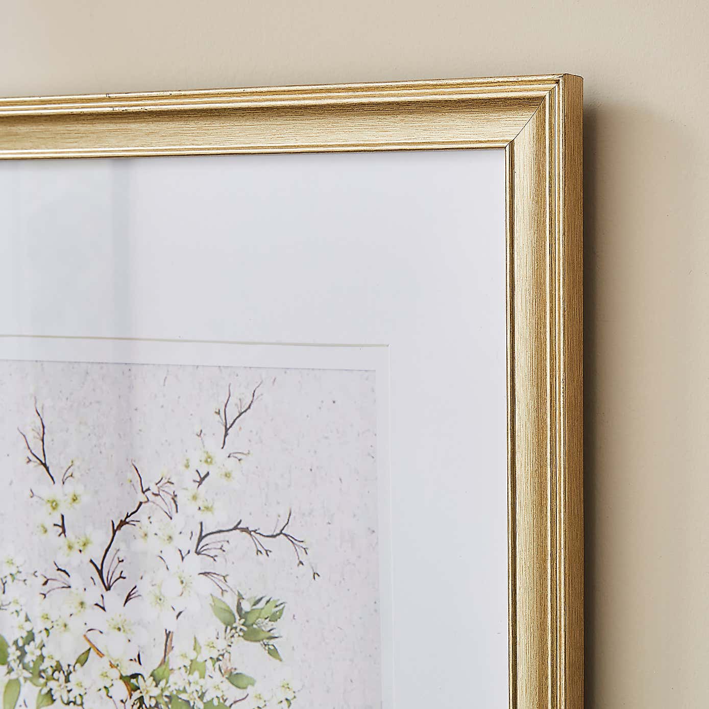 Carousel zoom image position 2 of 3