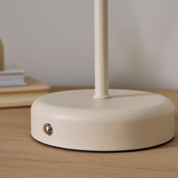 Carousel navigation image position 7 of 9