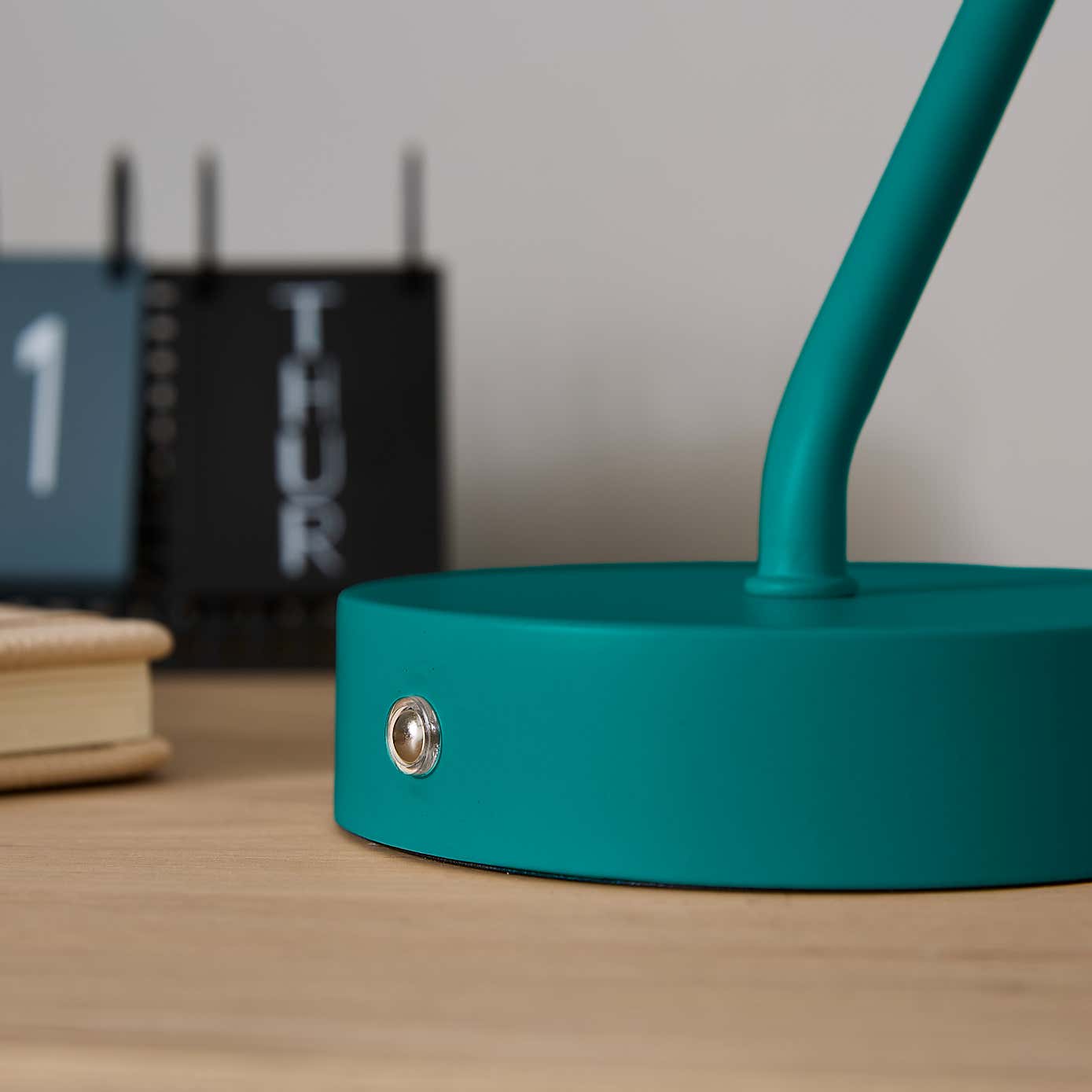 Carousel zoom image position 7 of 8