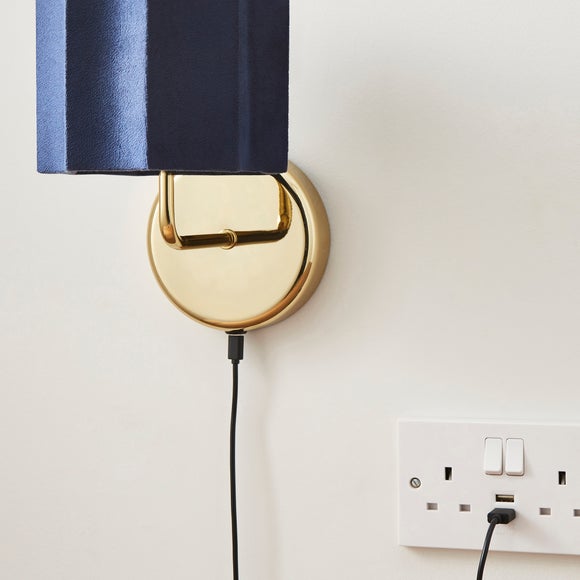 Carousel navigation image position 4 of 8