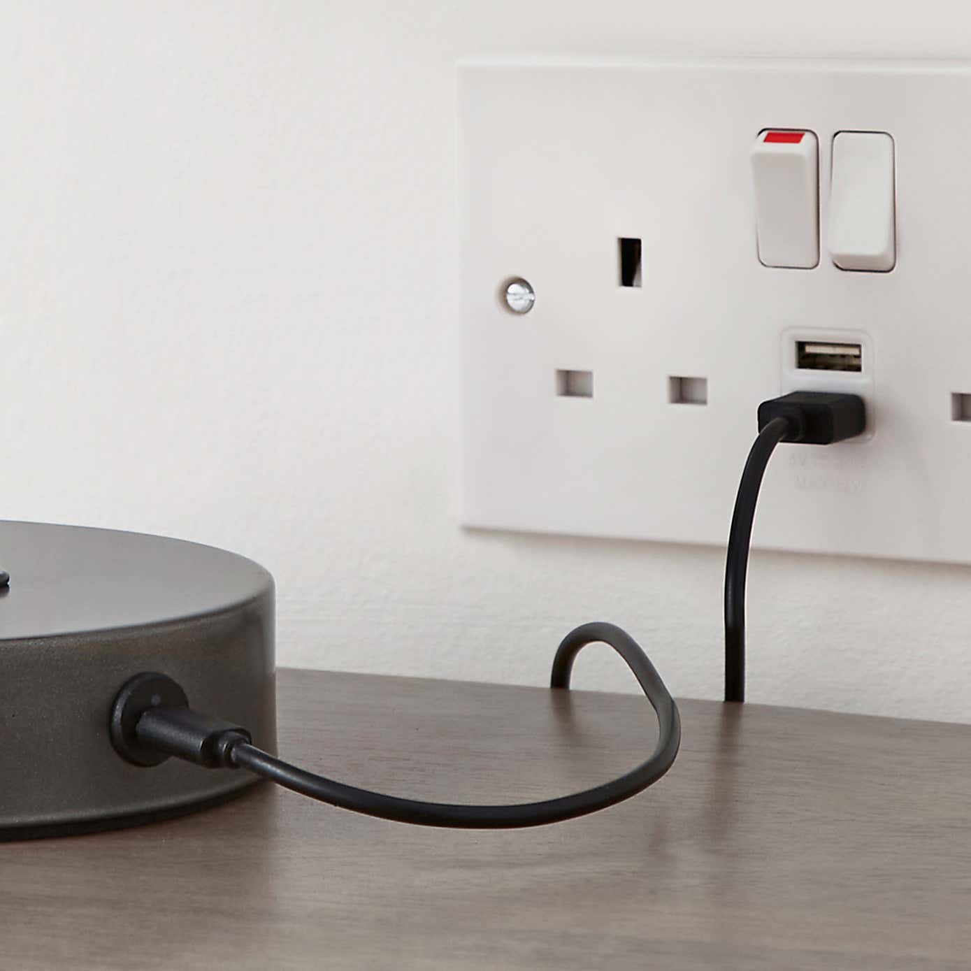 Carousel zoom image position 3 of 6