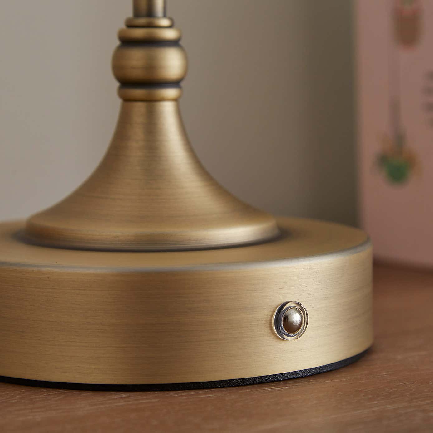 Carousel zoom image position 7 of 8