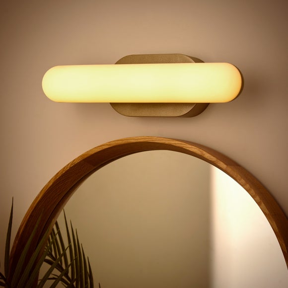 Carousel navigation image position 2 of 7