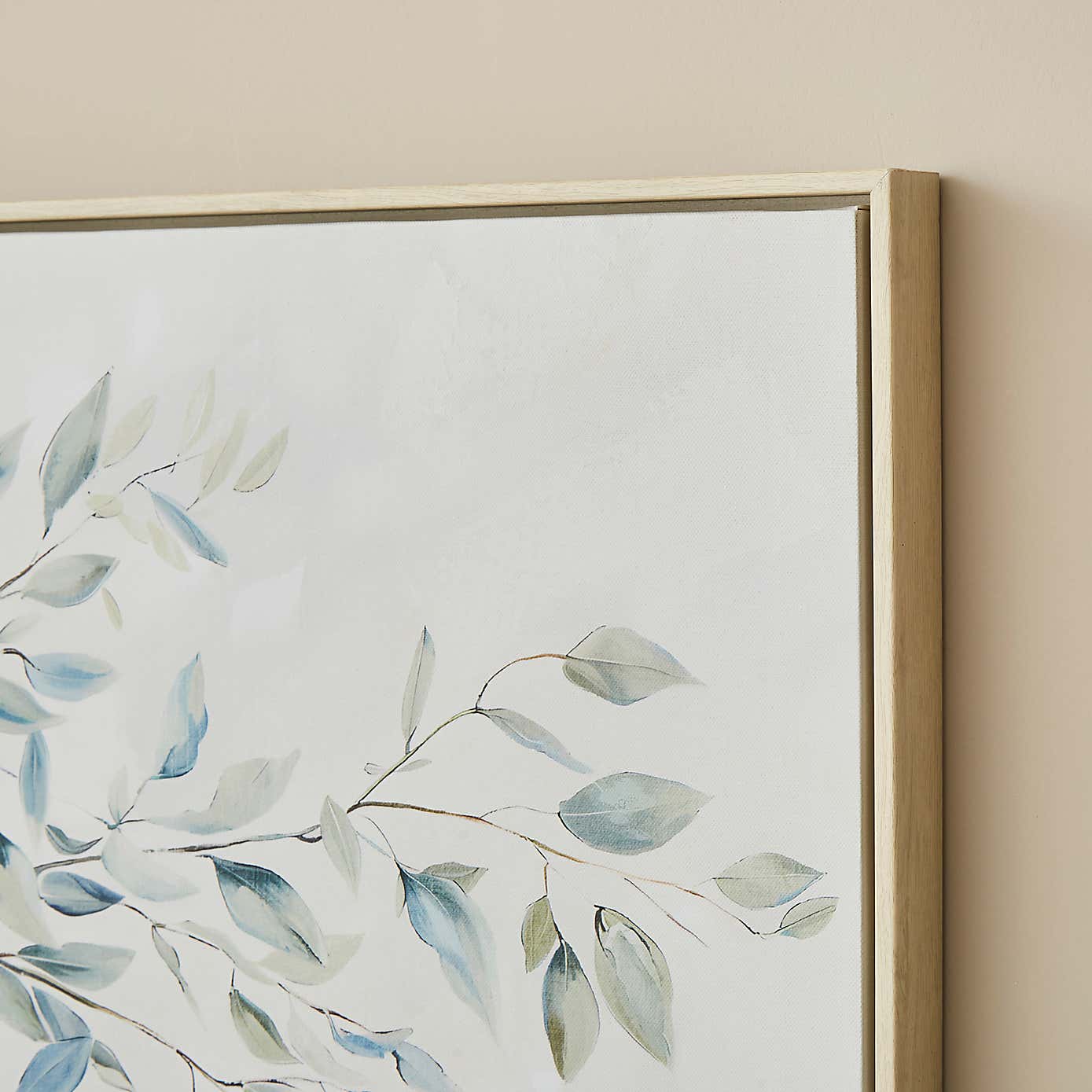 Carousel zoom image position 2 of 3