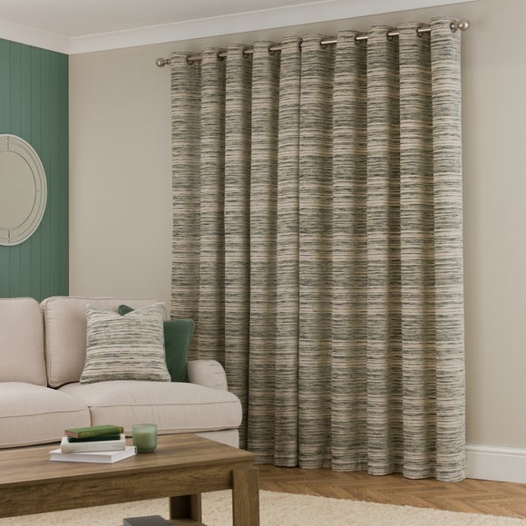 Carousel navigation image position 4 of 6