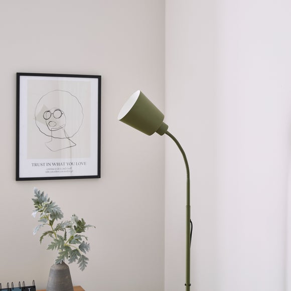 Carousel navigation image position 3 of 6