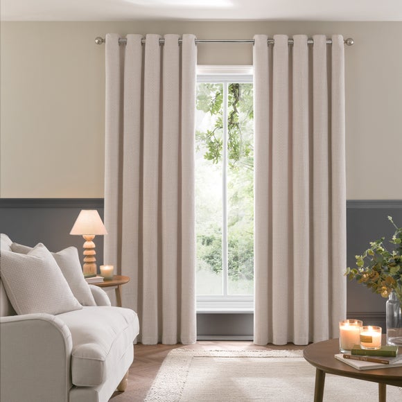 Carousel navigation image position 2 of 6