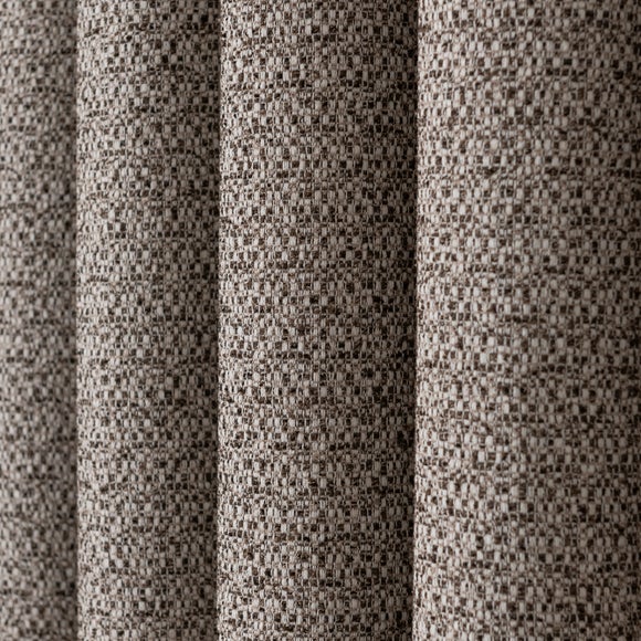 Carousel navigation image position 3 of 6