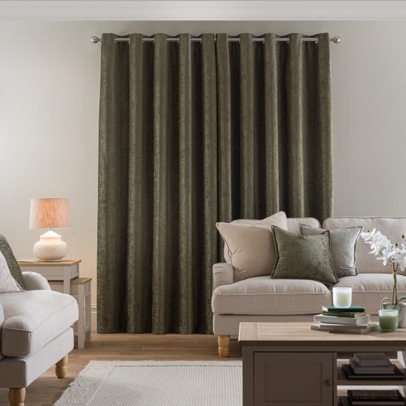 Carousel navigation image position 5 of 8