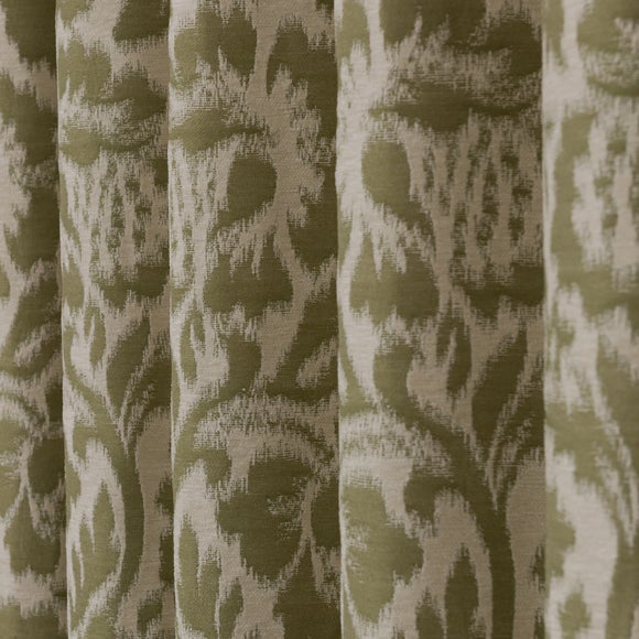 Carousel navigation image position 3 of 6