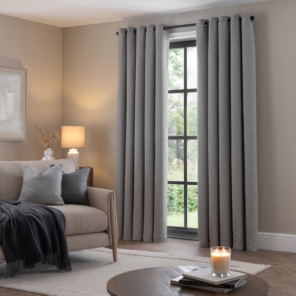 Carousel navigation image position 2 of 6