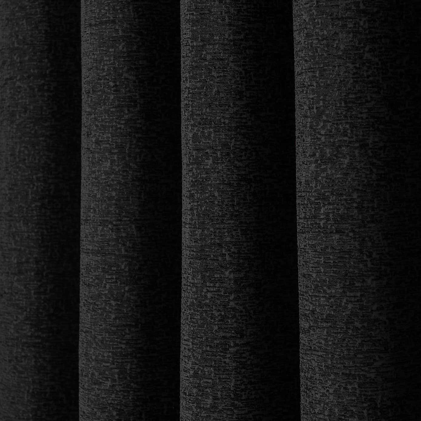 Carousel zoom image position 3 of 5