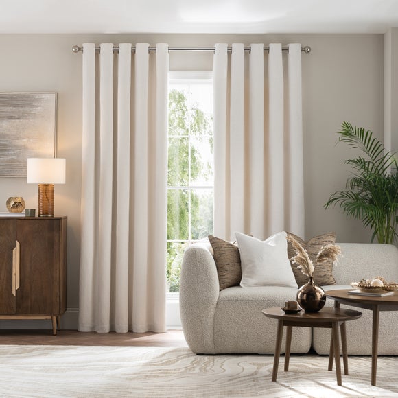 Carousel navigation image position 2 of 6