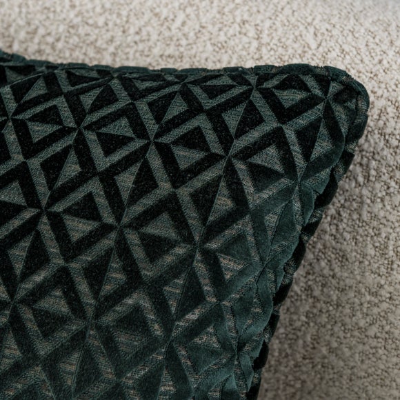 Carousel navigation image position 2 of 3