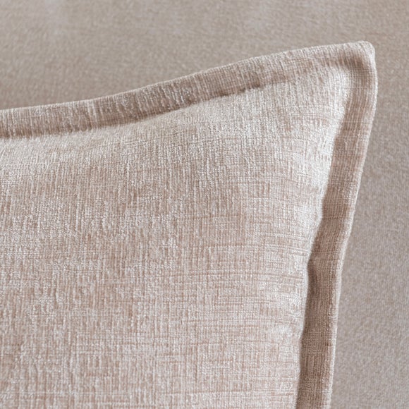 Carousel navigation image position 2 of 3