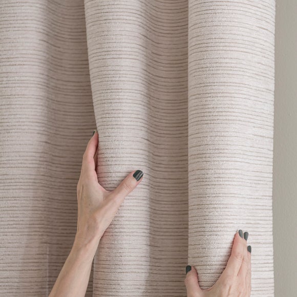 Carousel navigation image position 6 of 8