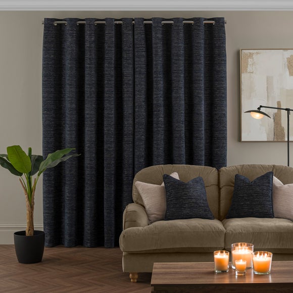 Carousel navigation image position 5 of 8