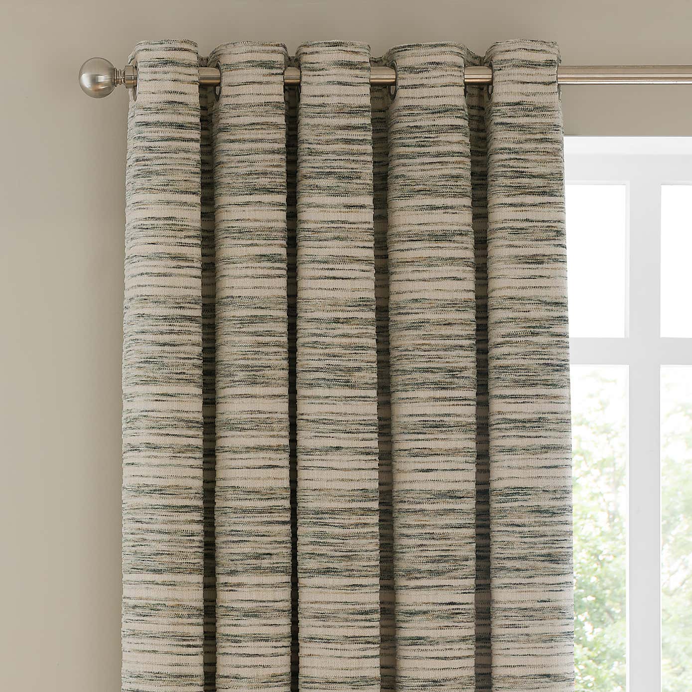 Carousel zoom image position 1 of 5