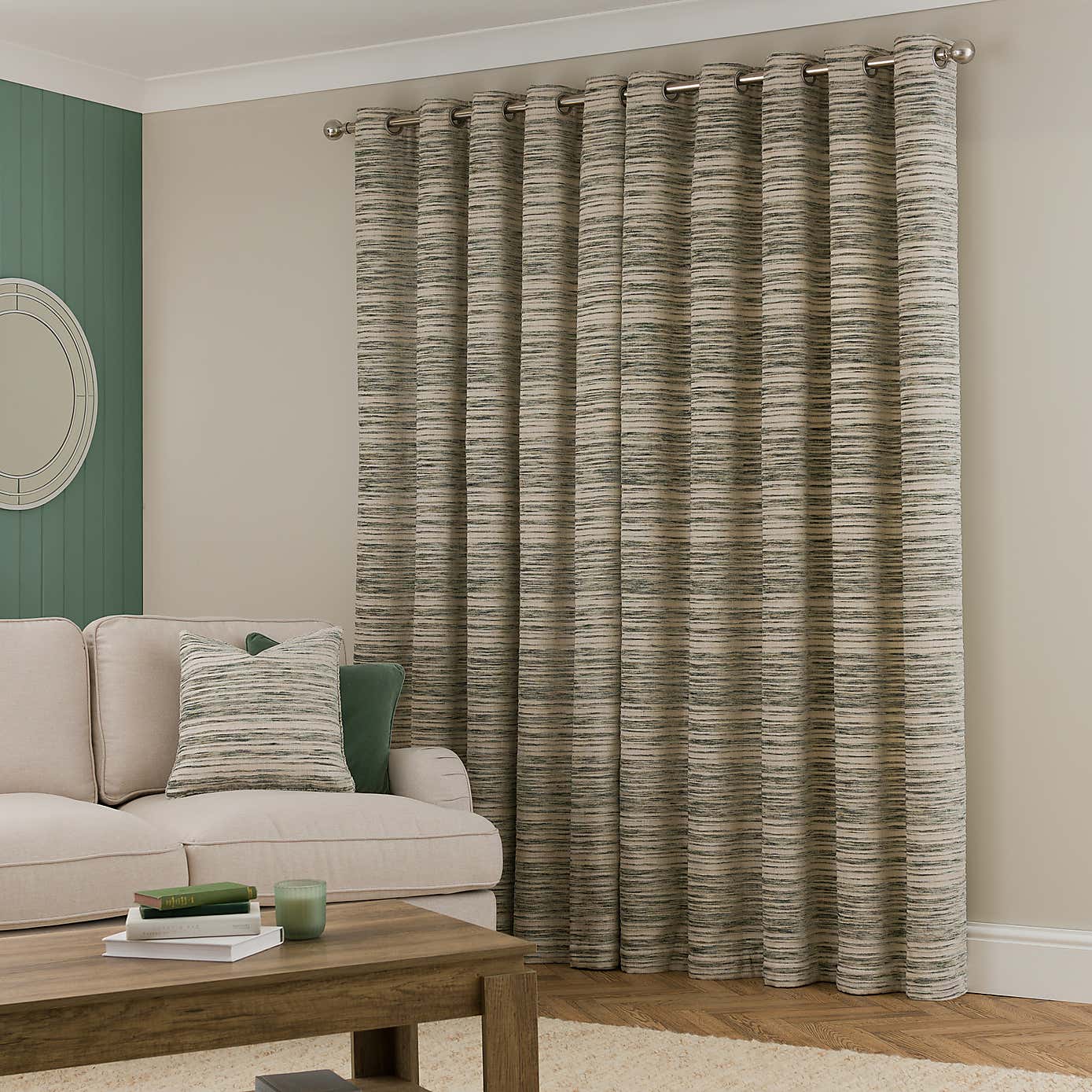 Carousel zoom image position 4 of 5