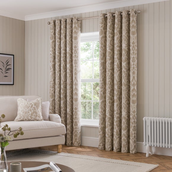 Carousel navigation image position 2 of 6