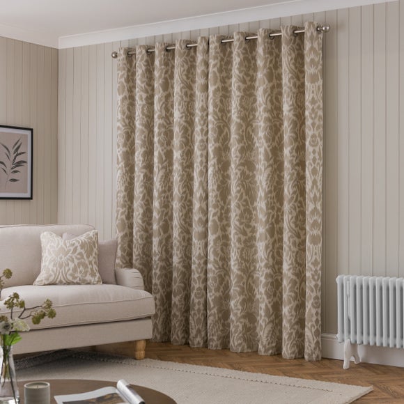 Carousel navigation image position 4 of 6