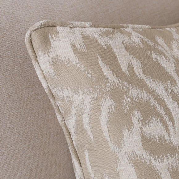 Carousel navigation image position 2 of 2