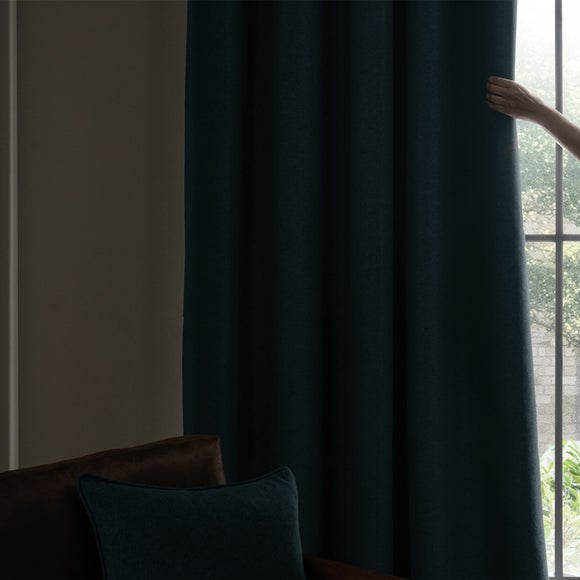 Carousel navigation image position 6 of 8