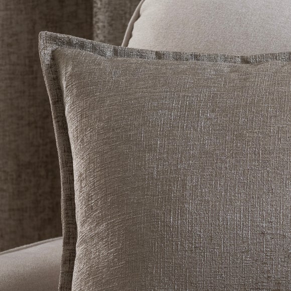 Carousel navigation image position 2 of 3