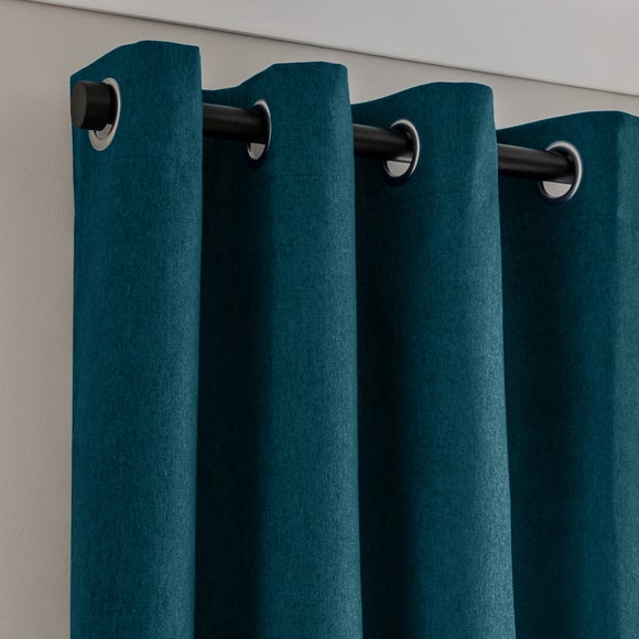 Carousel navigation image position 1 of 8