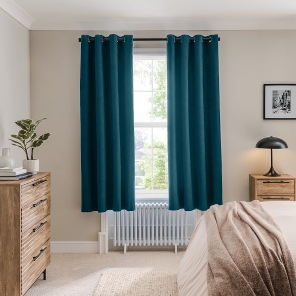 Carousel navigation image position 4 of 8