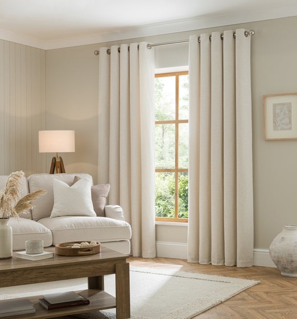 Carousel navigation image position 2 of 6