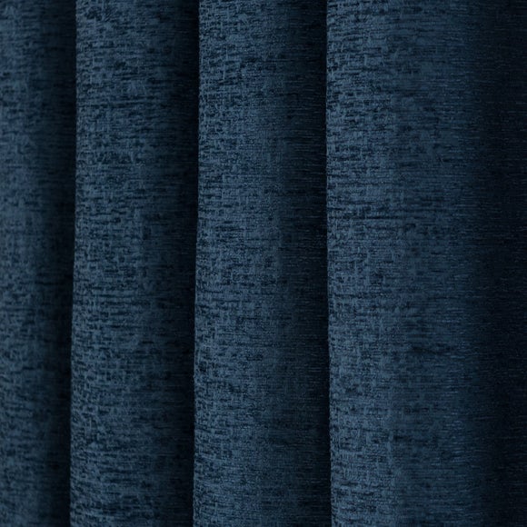 Carousel navigation image position 3 of 6