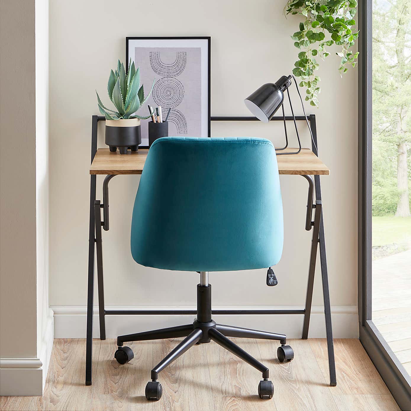 Carousel zoom image position 4 of 8