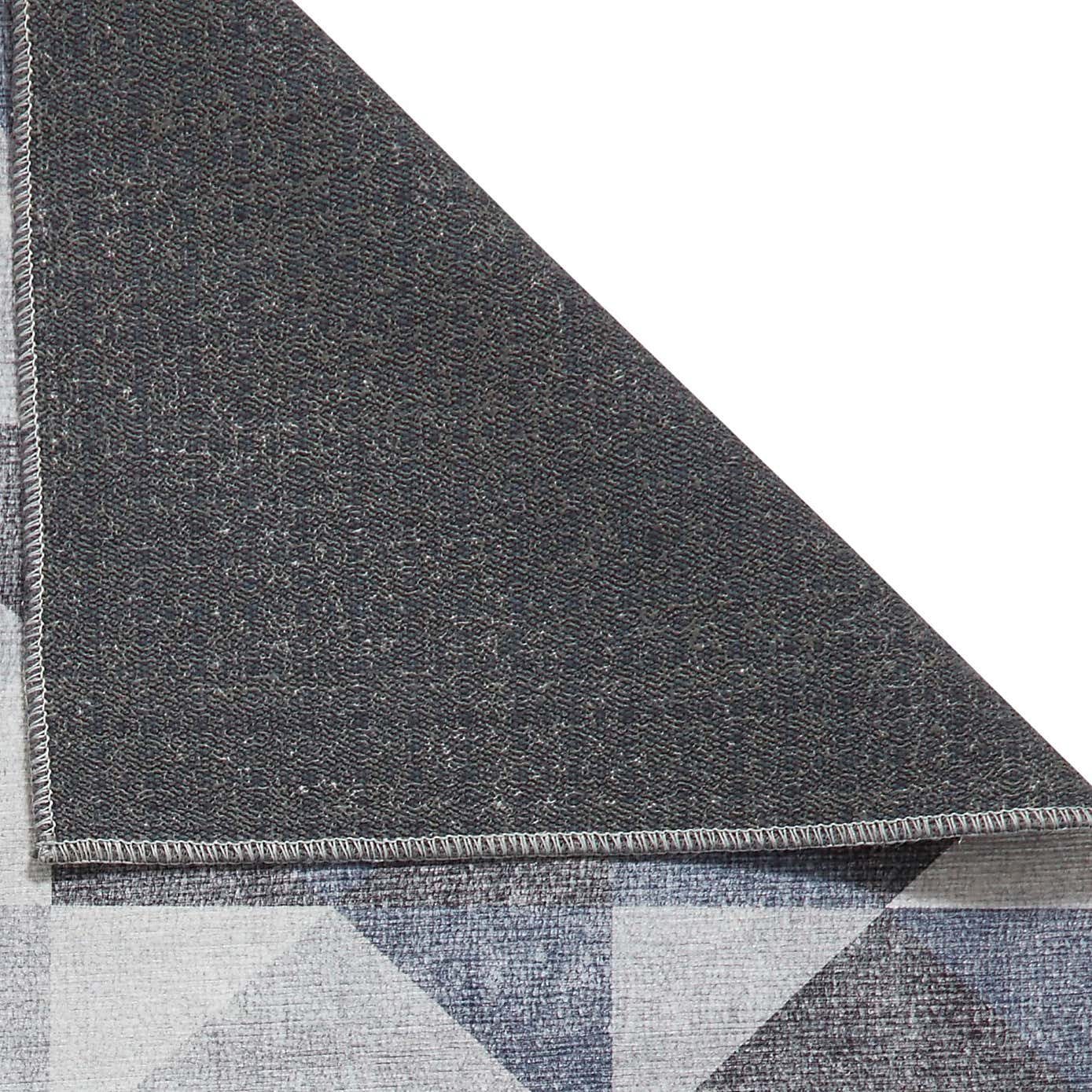 Carousel zoom image position 2 of 7